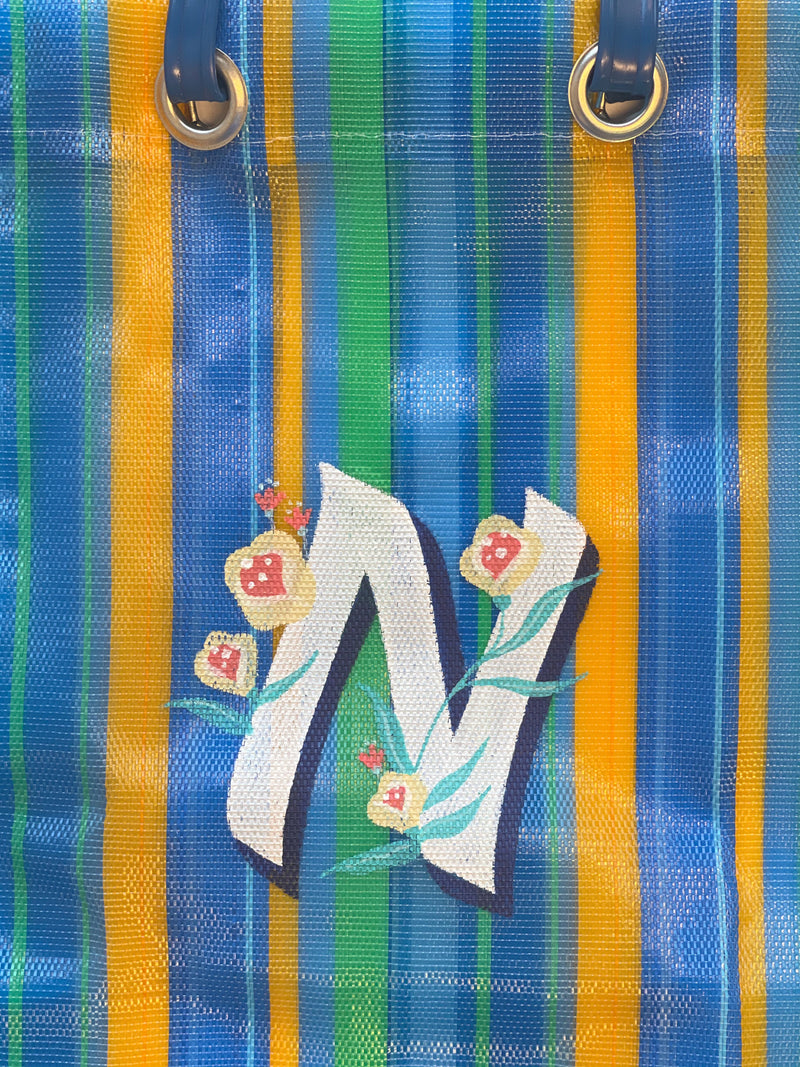Cabas VIBALA (vert/bleu/orange) avec initiales peintes à la main par l’artiste PATO /  B
